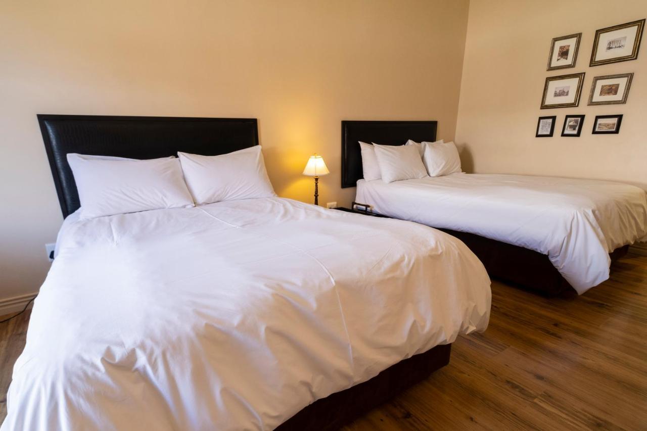 Protea Hotel By Marriott Kimberley Kültér fotó