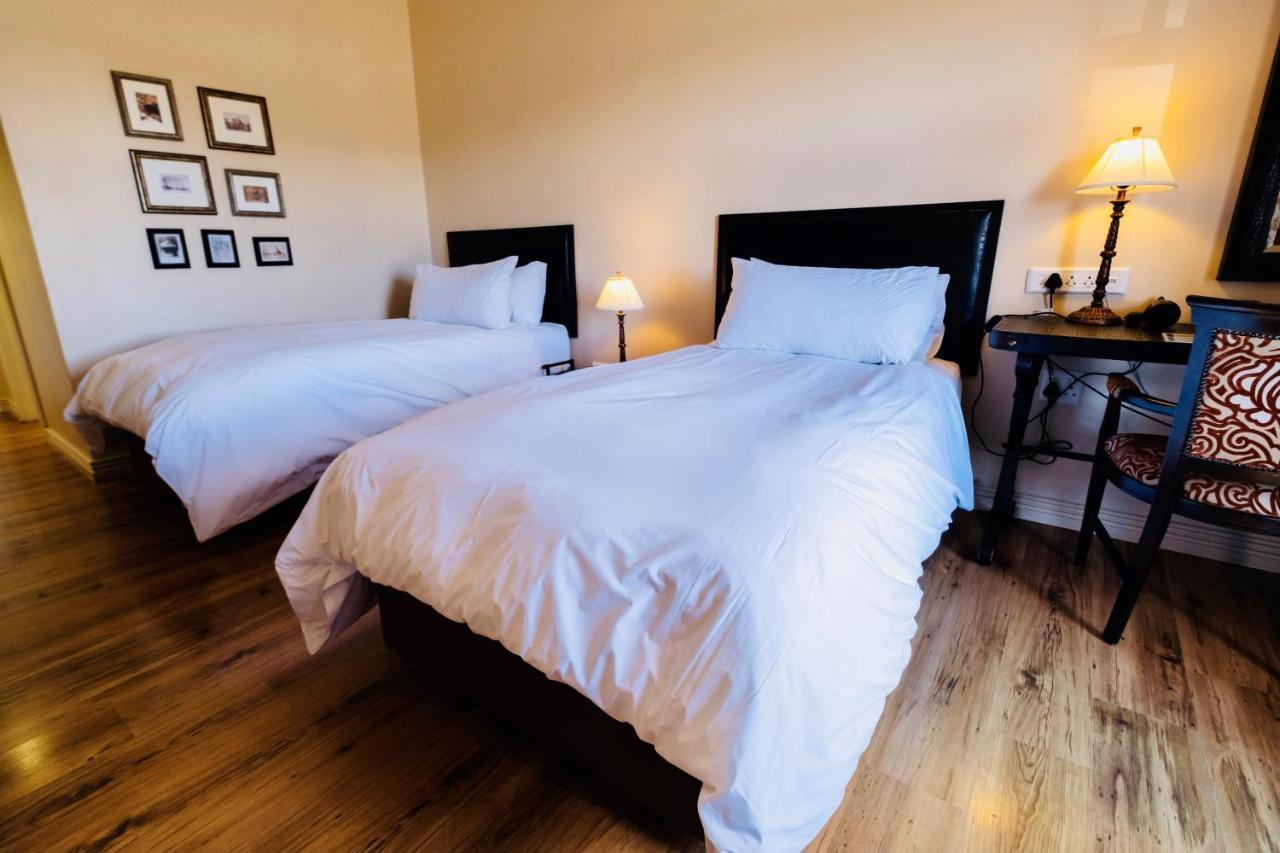 Protea Hotel By Marriott Kimberley Kültér fotó