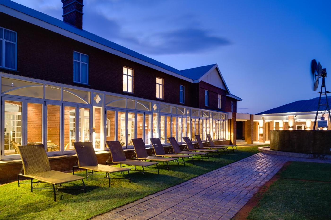 Protea Hotel By Marriott Kimberley Kültér fotó